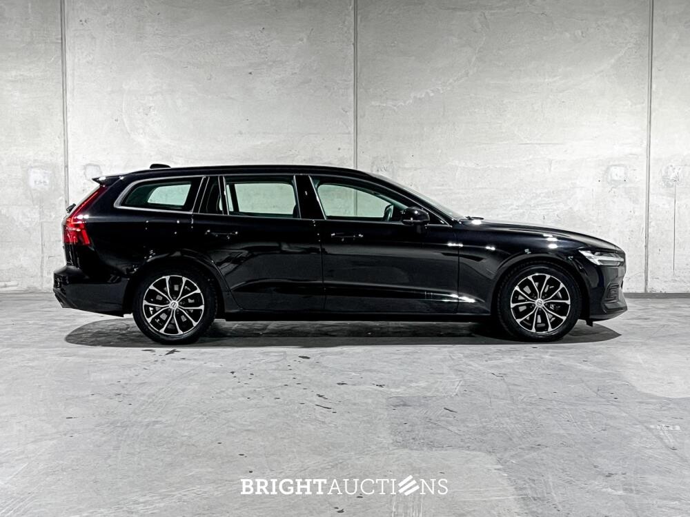 Volvo V60 2.0 B3 Momentum 163pk 2021 (Origineel-NL), K-658-LG