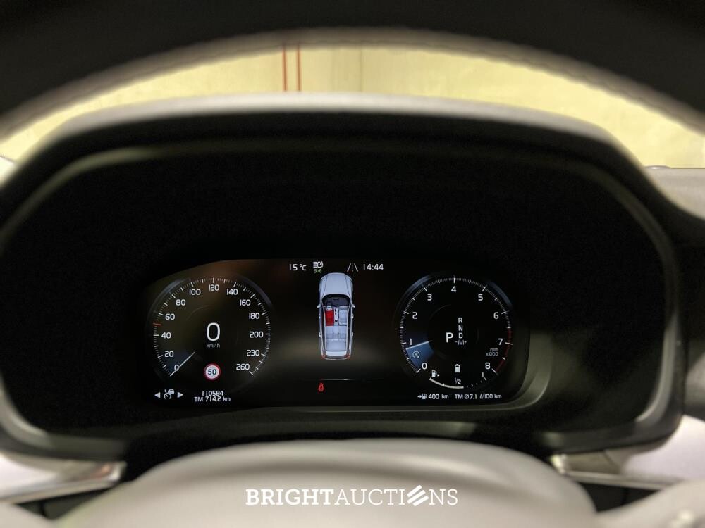 Volvo V60 2.0 B3 Momentum 163pk 2021 (Origineel-NL), K-658-LG