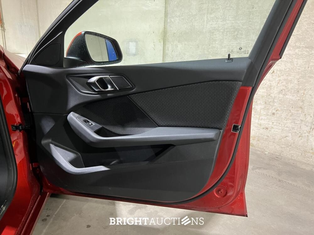 BMW 118i Business Edition 136pk 2022 (Origineel-NL) 1-serie F40, P-486-BZ