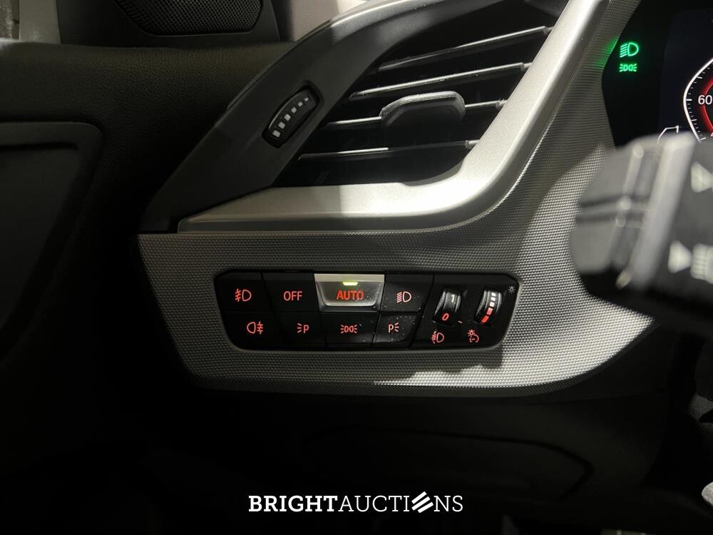 BMW 118i Business Edition 136pk 2022 (Origineel-NL) 1-serie F40, P-486-BZ