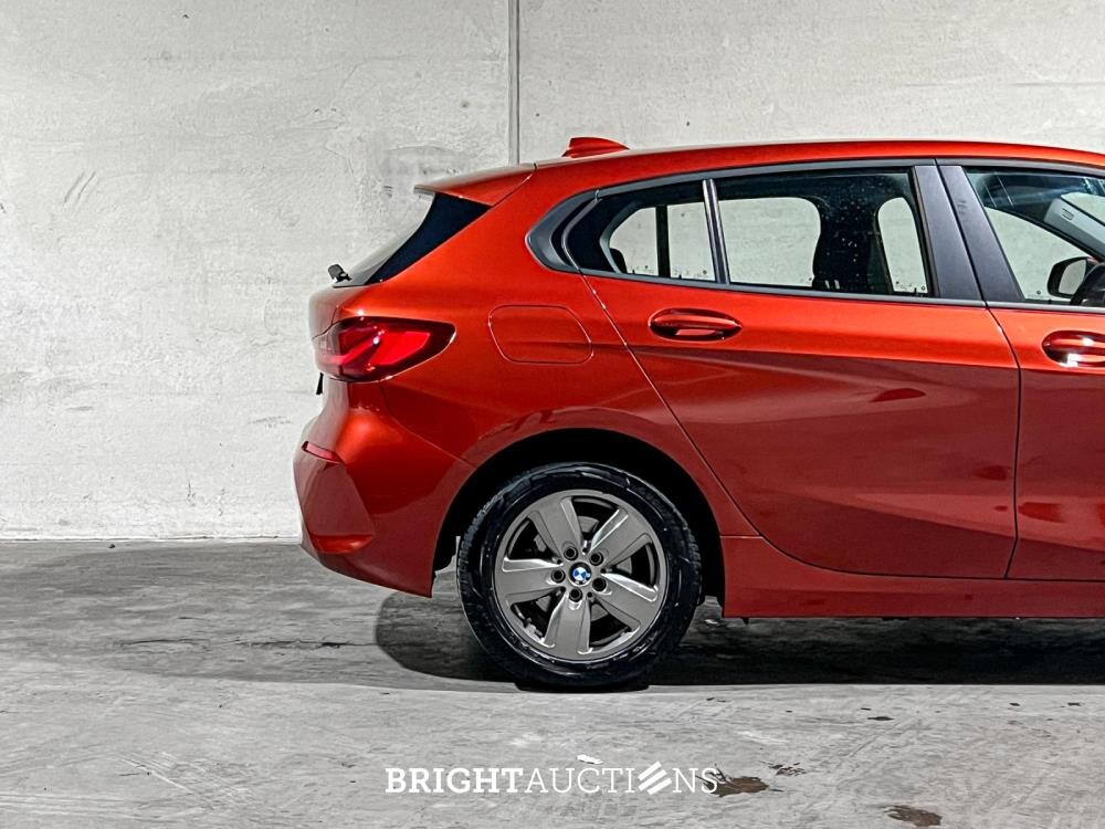 BMW 118i Business Edition 136pk 2022 (Origineel-NL) 1-serie F40, P-486-BZ