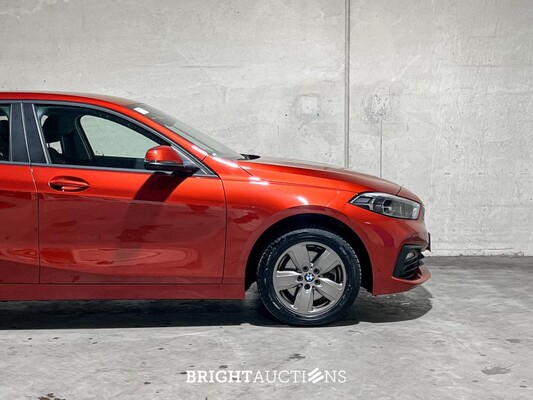 BMW 118i Business Edition 136hp 2022 (Original-NL) 1-series F40, P-486-BZ