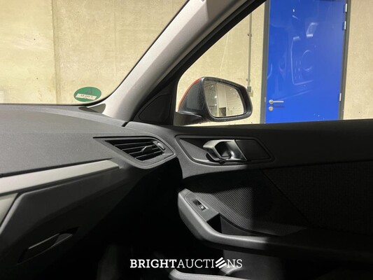 BMW 118i Business Edition 136hp 2022 (Original-NL) 1-series F40, P-486-BZ
