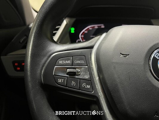 BMW 118i Business Edition 136hp 2022 (Original-NL) 1-series F40, P-486-BZ
