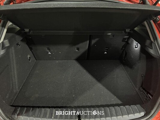 BMW 118i Business Edition 136hp 2022 (Original-NL) 1-series F40, P-486-BZ