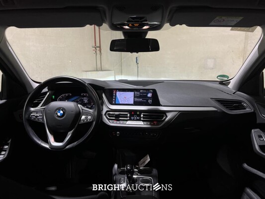 BMW 118i Business Edition 136hp 2022 (Original-NL) 1-series F40, P-486-BZ