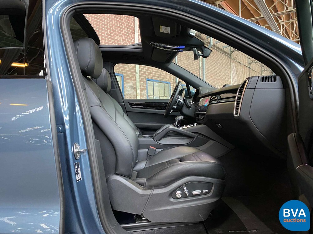 Porsche Cayenne S E-Hybrid 3.0 Sportchrono 462pk 2018 Plug-In Hybride -Org NL-, TL-910-F