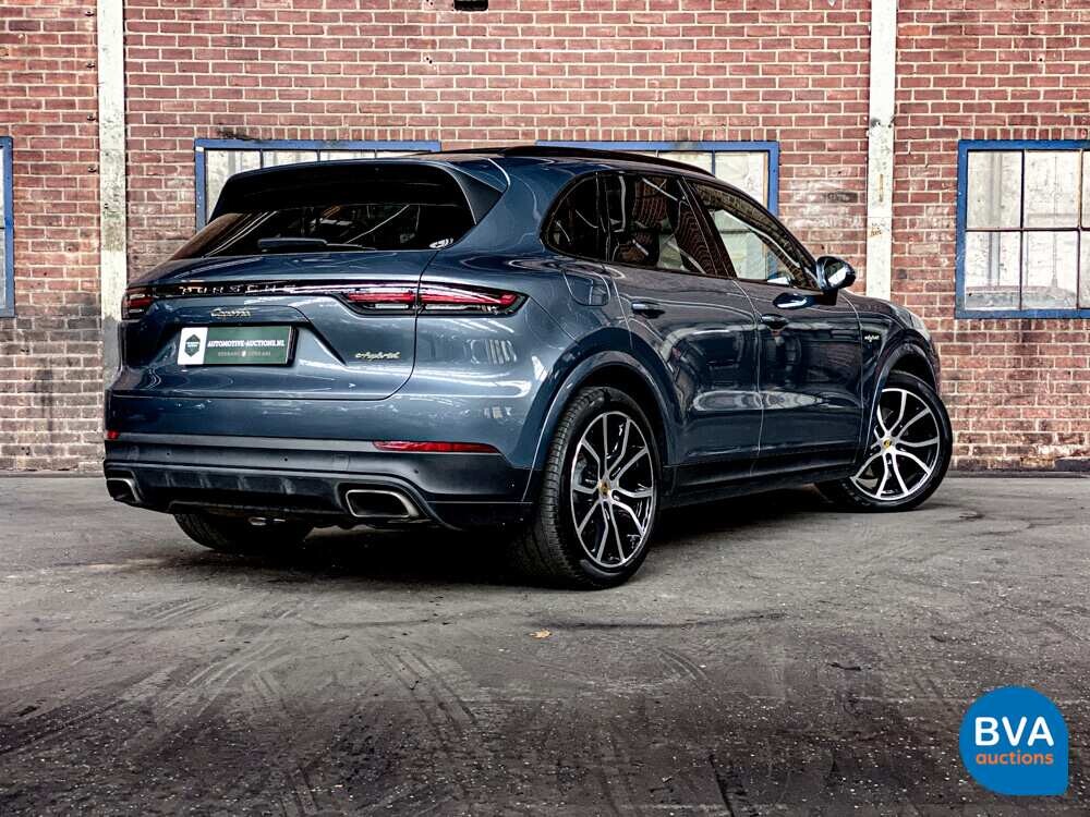 Porsche Cayenne S E-Hybrid 3.0 Sportchrono 462pk 2018 Plug-In Hybride -Org NL-, TL-910-F