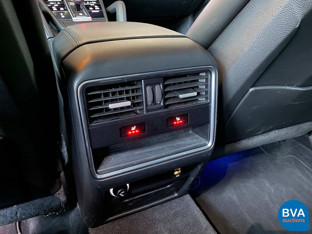 Porsche Cayenne S E-Hybrid 3.0 Sportchrono 462pk 2018 Plug-In Hybride -Org NL-, TL-910-F