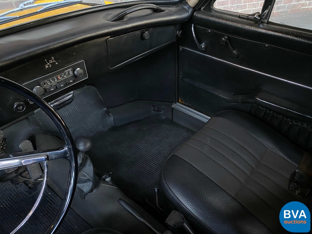Volkswagen Karmann Ghia TC 1975 65pk, 77-YD-77