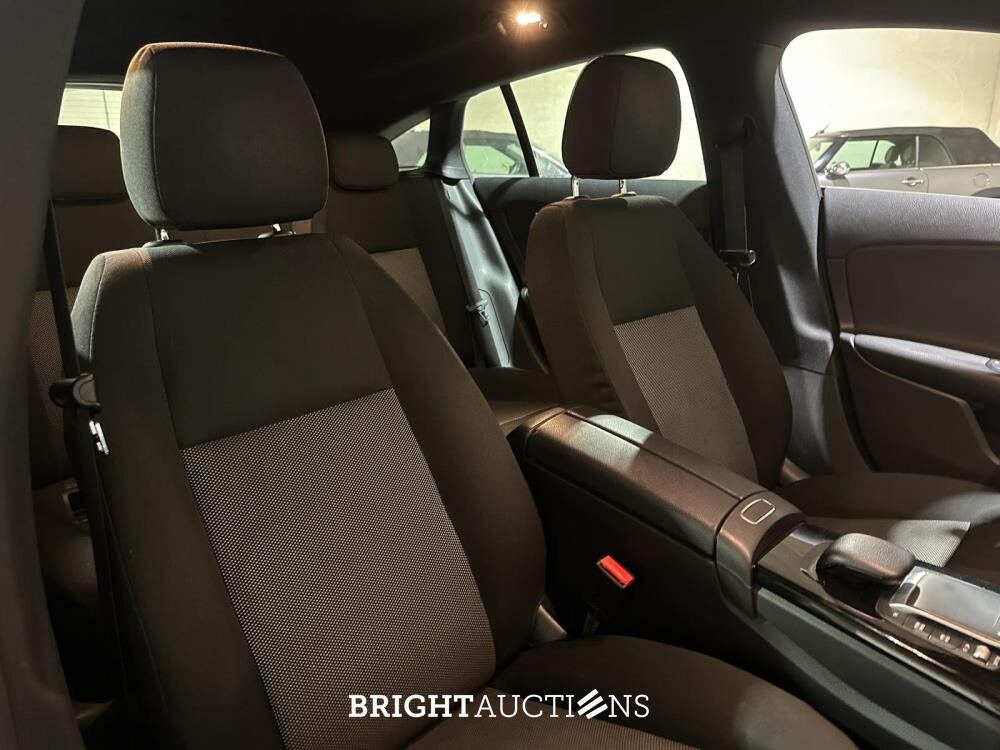 Mercedes-Benz CLA200 d Advantage CLA-klasse Shooting Brake 150pk 2021 (Origineel-NL), K-136-HK