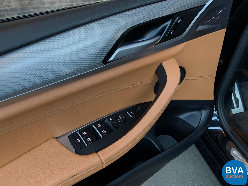 BMW X4 xDrive20i M-Sport High Executive Edition 184PS 2021 -Org. NL-, J-163-XX.