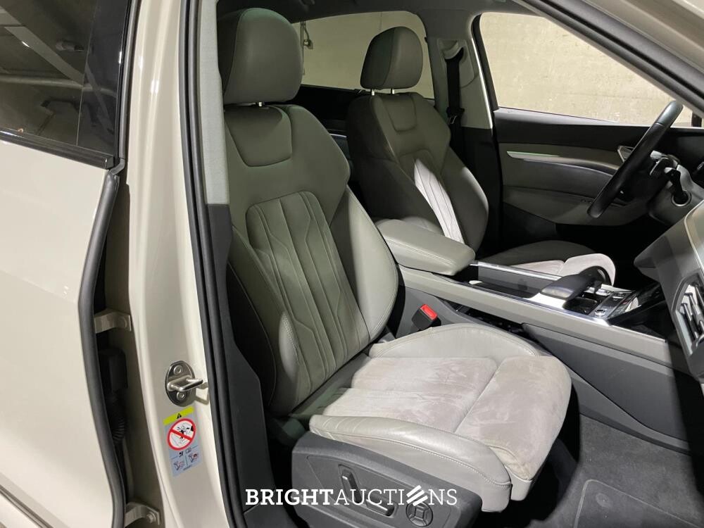 Audi e-tron Sportback 50 Quattro Edition 71 kWh 313pk 2020, P-245-JX