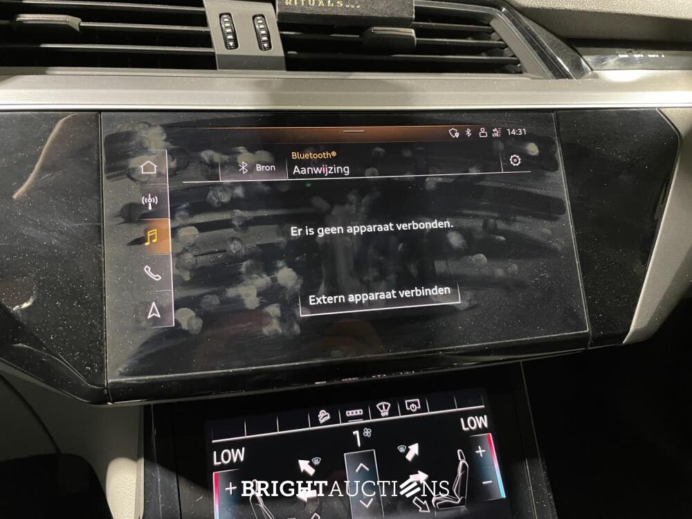 Audi e-tron Sportback 50 Quattro Edition 71 kWh 313pk 2020, P-245-JX