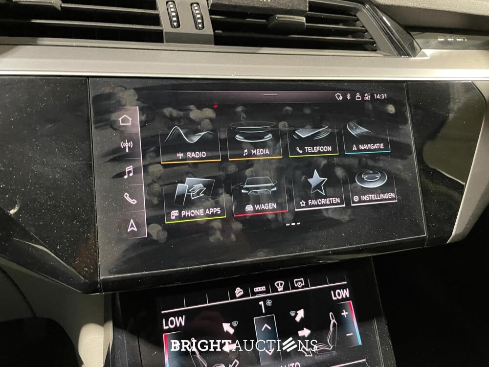 Audi e-tron Sportback 50 Quattro Edition 71 kWh 313pk 2020, P-245-JX