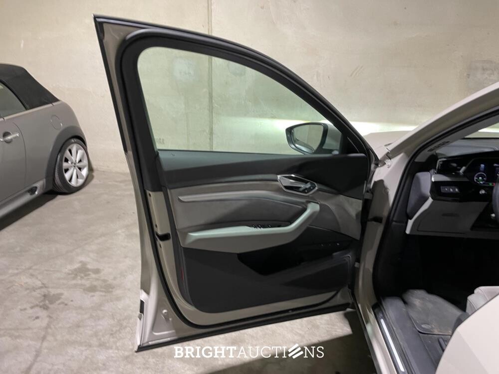 Audi e-tron Sportback 50 Quattro Edition 71 kWh 313pk 2020, P-245-JX