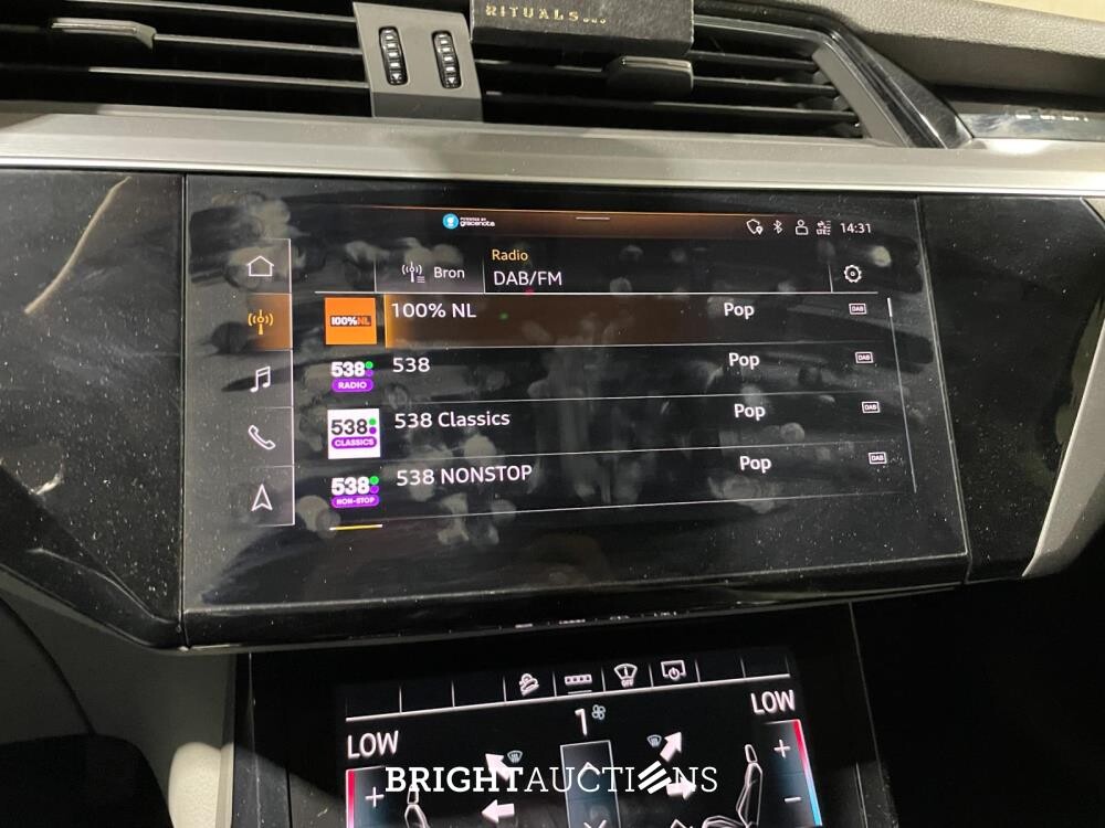 Audi e-tron Sportback 50 Quattro Edition 71 kWh 313pk 2020, P-245-JX