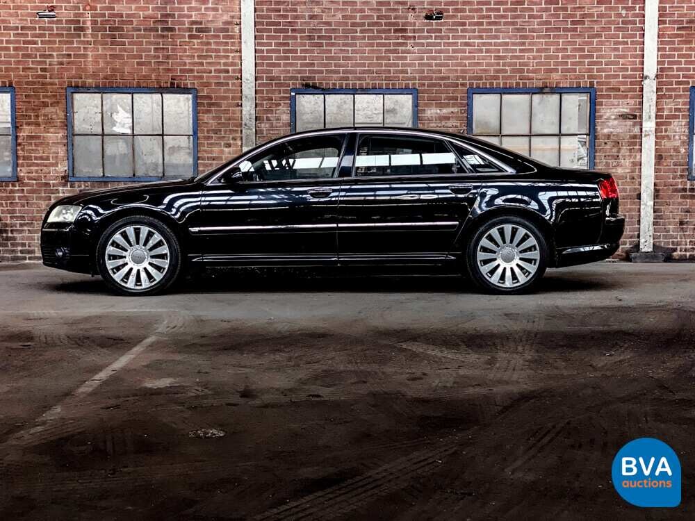 Audi A8 Lang 6.0 W12 Quattro Pro line 450pk 2004, 69-RD-NX