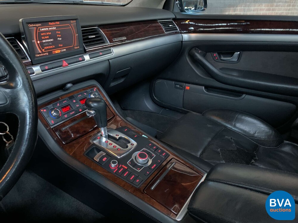 Audi A8 Lang 6.0 W12 Quattro Pro line 450pk 2004, 69-RD-NX