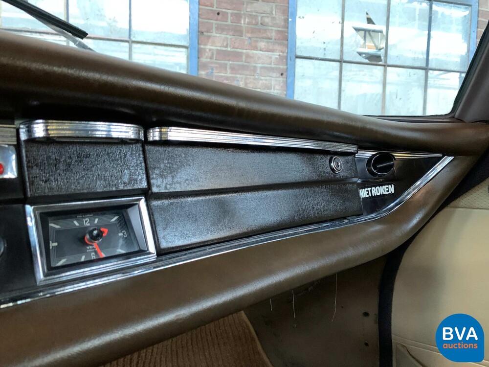 Mercedes-Benz 230 W110 Sedan 120pk 1966, DE-24-94