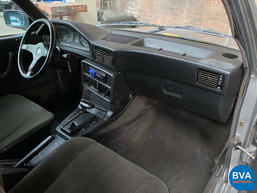BMW 528 E28 Automaat 184pk 5-serie 1987