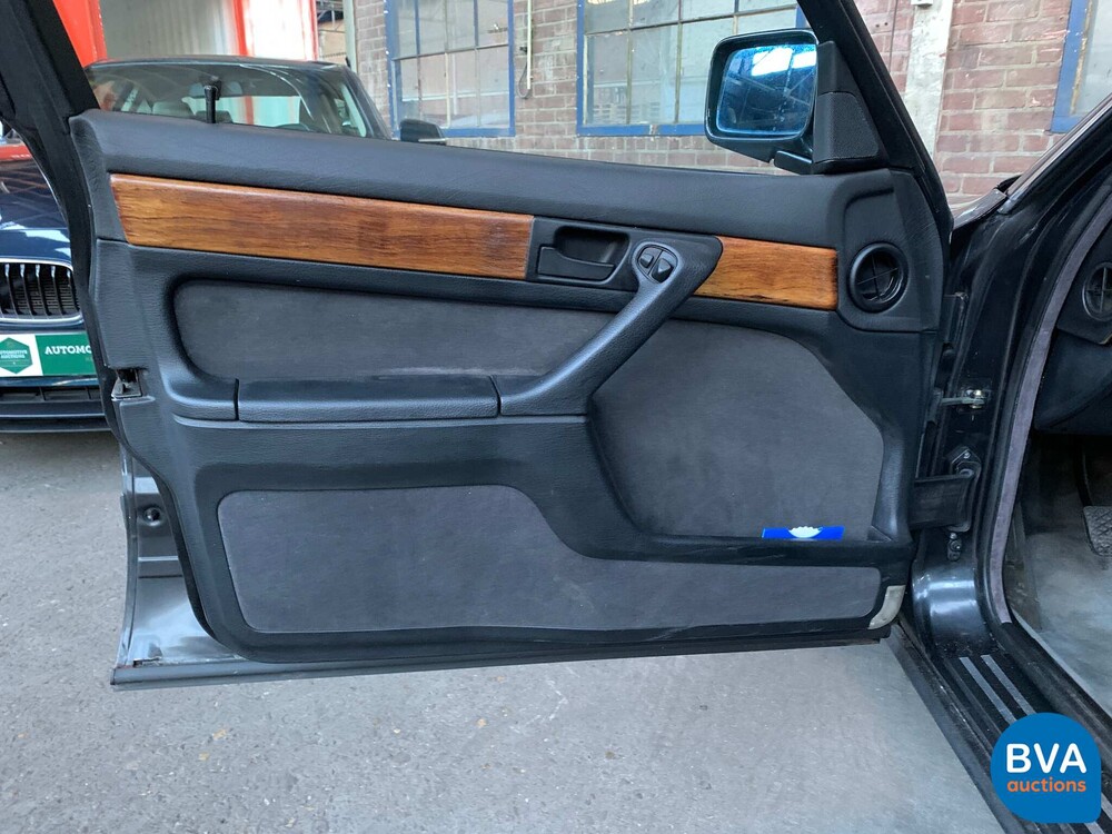 BMW 730i E32 7-Serie 315pk 1987, NL-kenteken