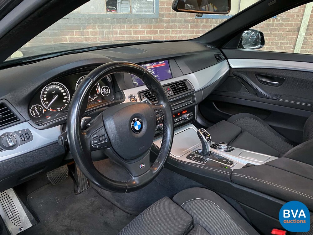 BMW 528i Sedan M-Sport 245pk 5-Serie 2013 ORG-NL, 2-SFB-50