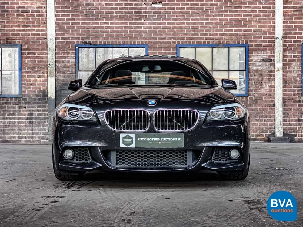 BMW 528i Sedan M-Sport 245pk 5-Serie 2013 ORG-NL, 2-SFB-50