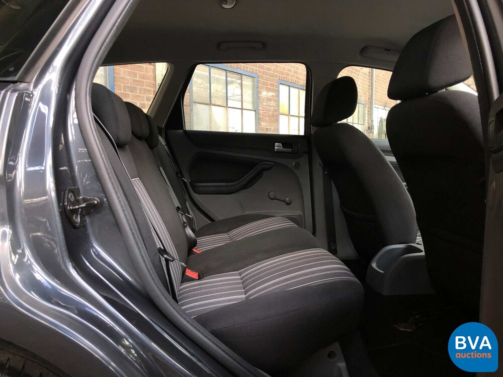 Ford Focus Wagon 1.6 Comfort 101pk 2010, PL-391-P