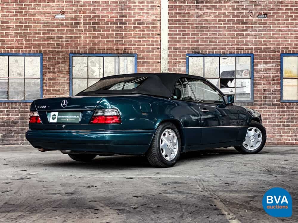 Mercedes-Benz E200 cabriolet W124 C 1995