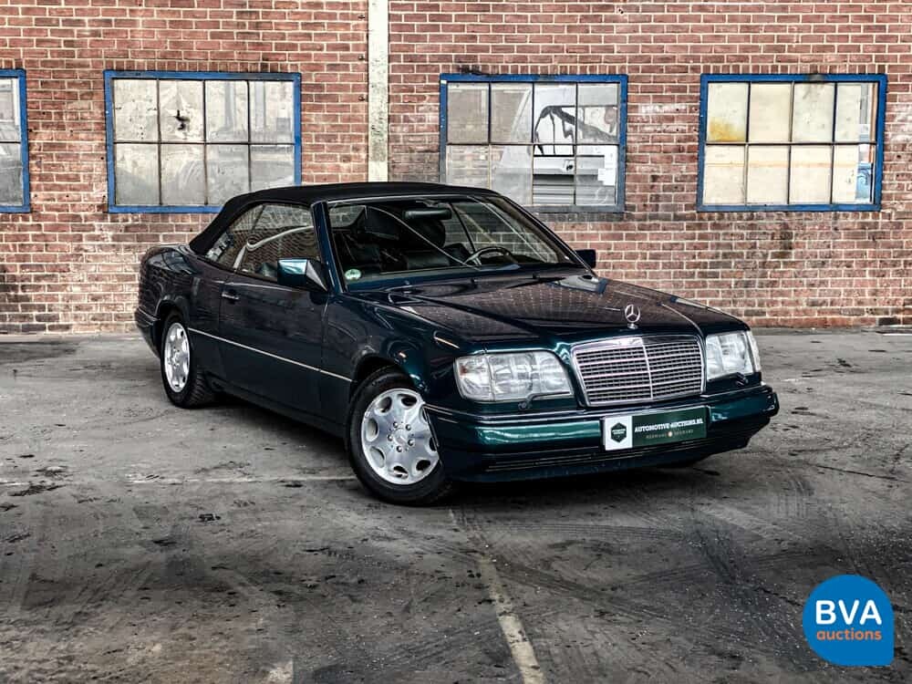 Mercedes-Benz E200 cabriolet W124 C 1995