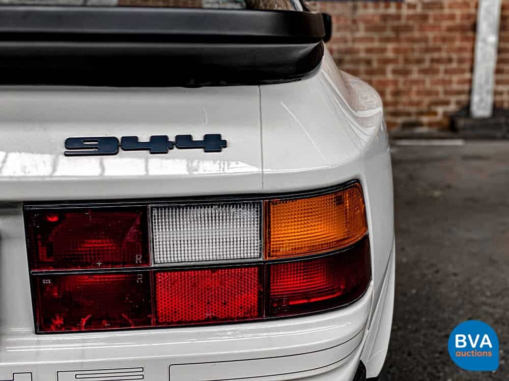 Porsche 944 2.5 Coupé 160pk 1989 -Org. NL-, XD-82-GY