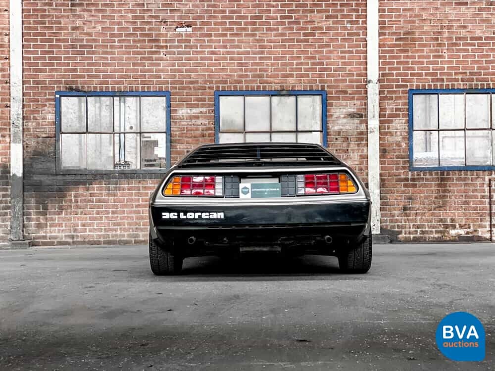 DeLorean DMC-12 1981