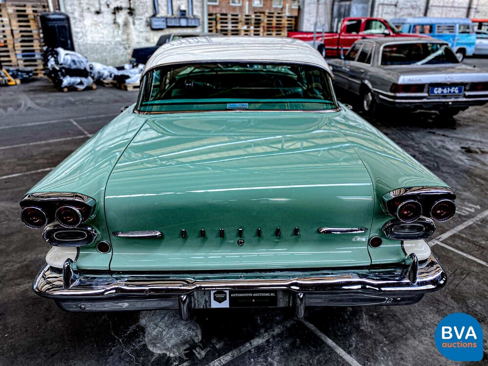 Pontiac Laurentian 1958.
