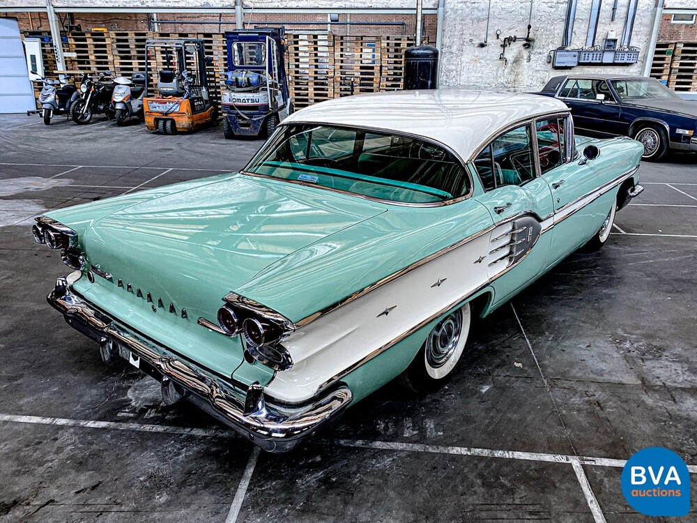 Pontiac Laurentian 1958.