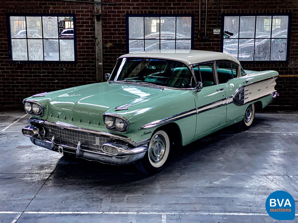 Pontiac Laurentian 1958.