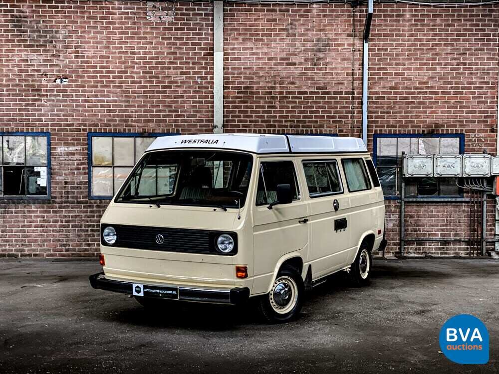 Volkswagen T3 Westfalia Camper Transporter 1982, J-680-JT