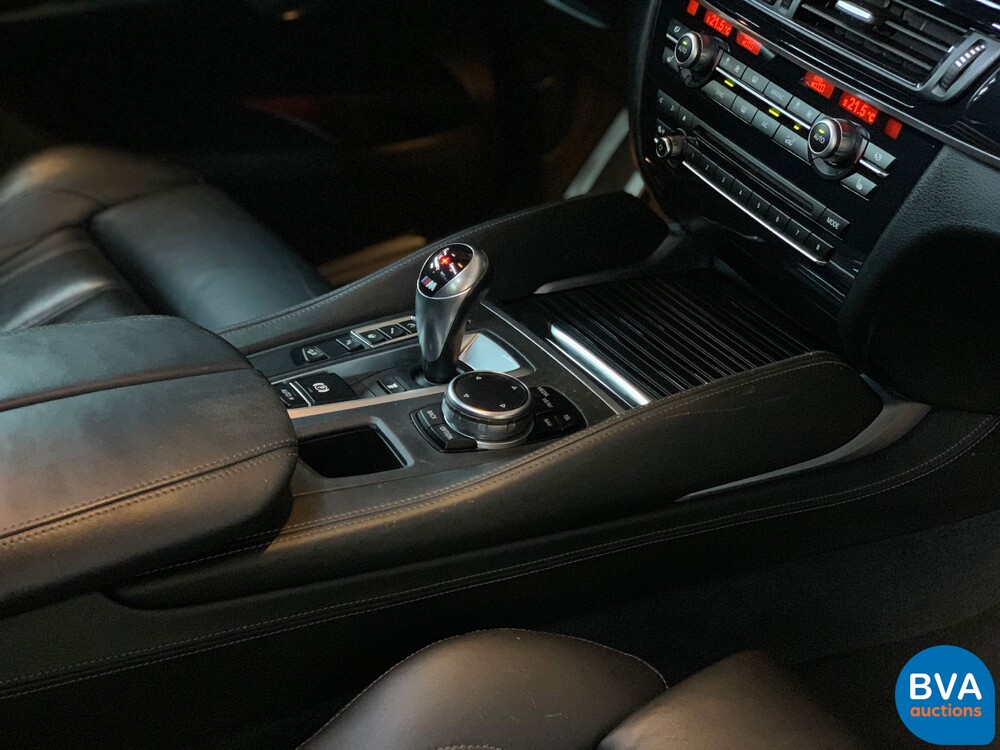 BMW X5 M4.4 V8 575 PS M-Sport Shadow Line 2016, NZ-619-K.