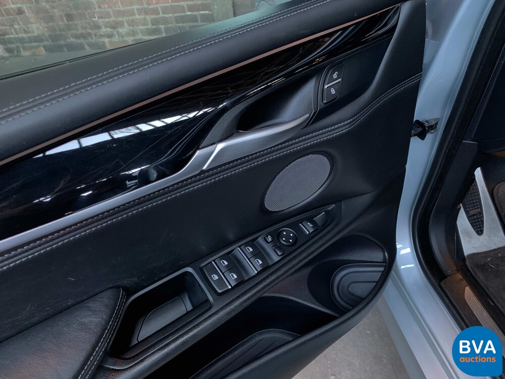 BMW X5 M4.4 V8 575 PS M-Sport Shadow Line 2016, NZ-619-K.