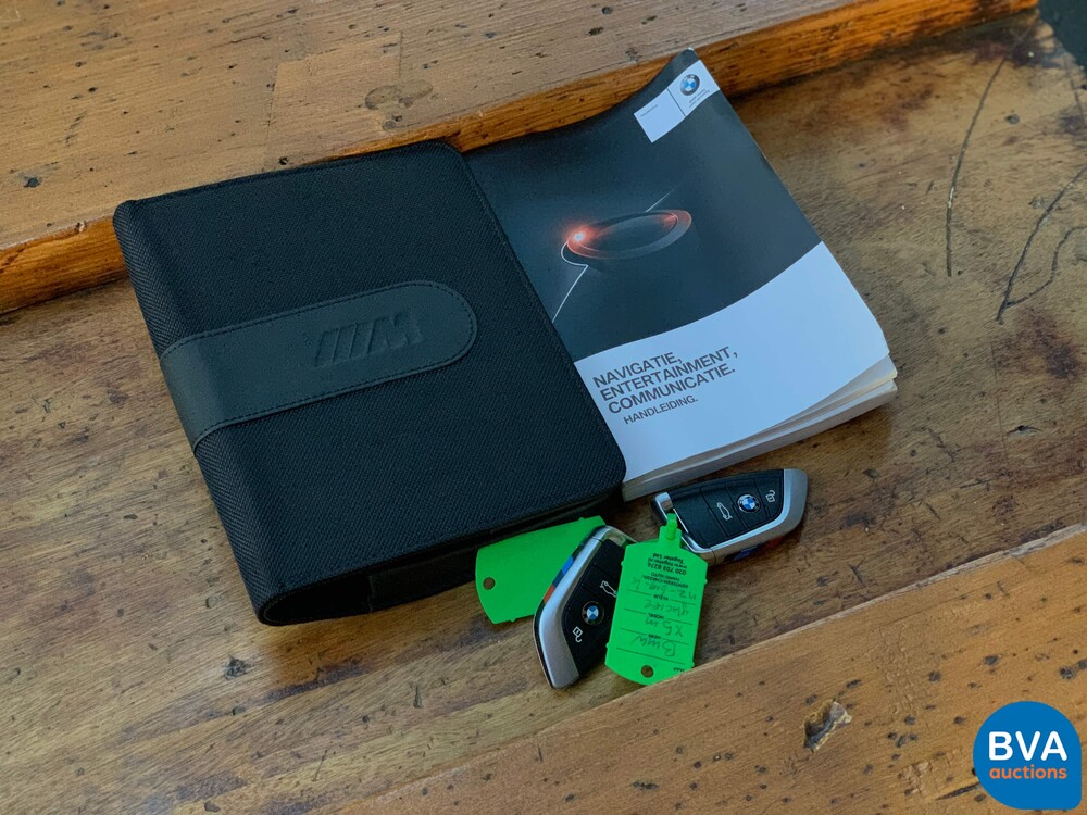 BMW X5 M4.4 V8 575 PS M-Sport Shadow Line 2016, NZ-619-K.