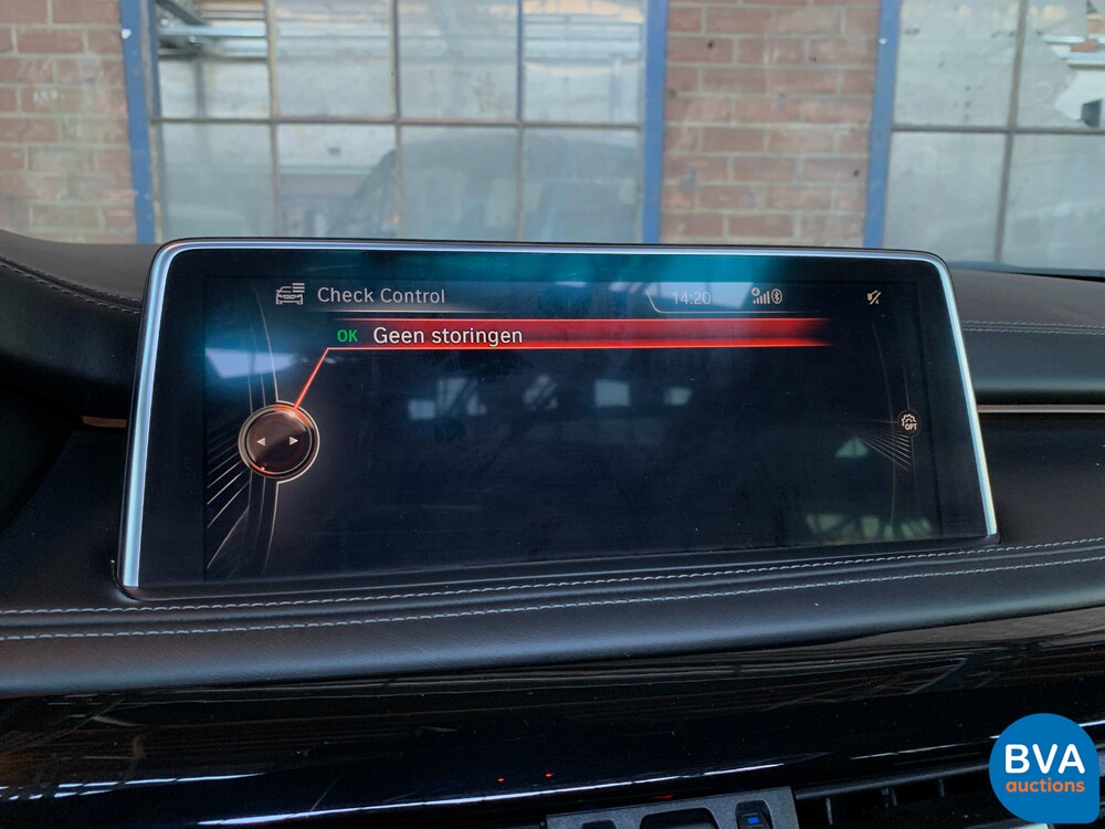 BMW X5 M4.4 V8 575 PS M-Sport Shadow Line 2016, NZ-619-K.