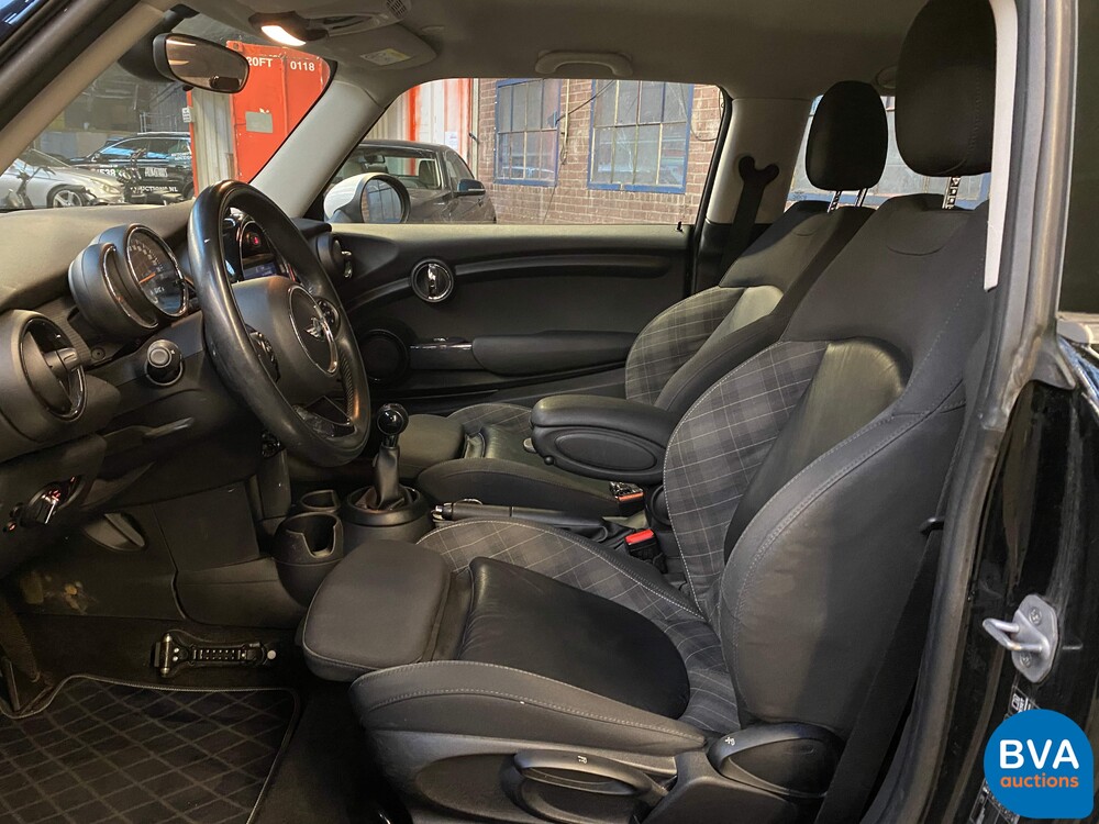 Mini1.5 Cooper 136 PS 2014, 6-TZD-36.