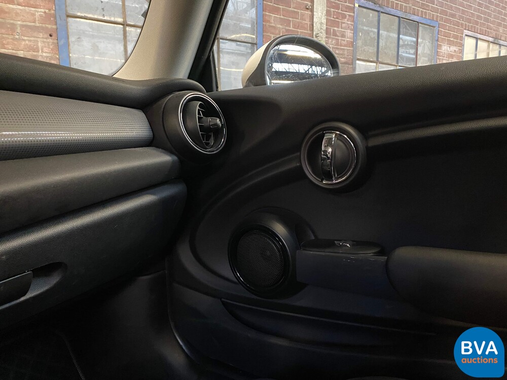 Mini1.5 Cooper 136 PS 2014, 6-TZD-36.