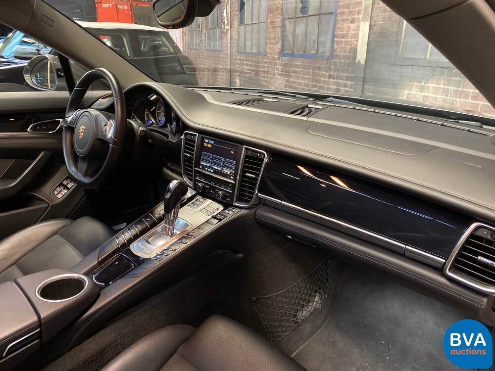 Porsche Panamera S3.0 E-Hybrid 416PS -Org.NL-2014, 2-TJN-08.