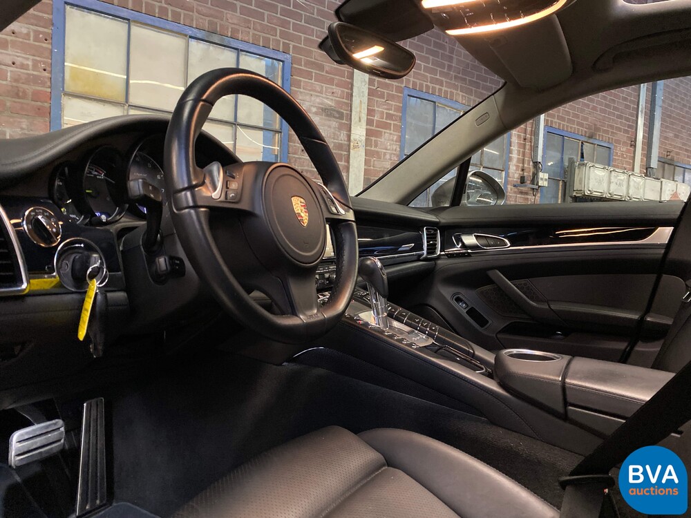 Porsche Panamera S3.0 E-Hybrid 416PS -Org.NL-2014, 2-TJN-08.