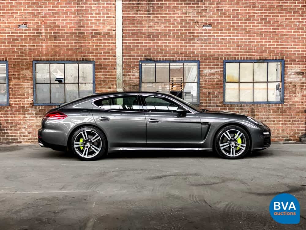 Porsche Panamera S3.0 E-Hybrid 416PS -Org.NL-2014, 2-TJN-08.