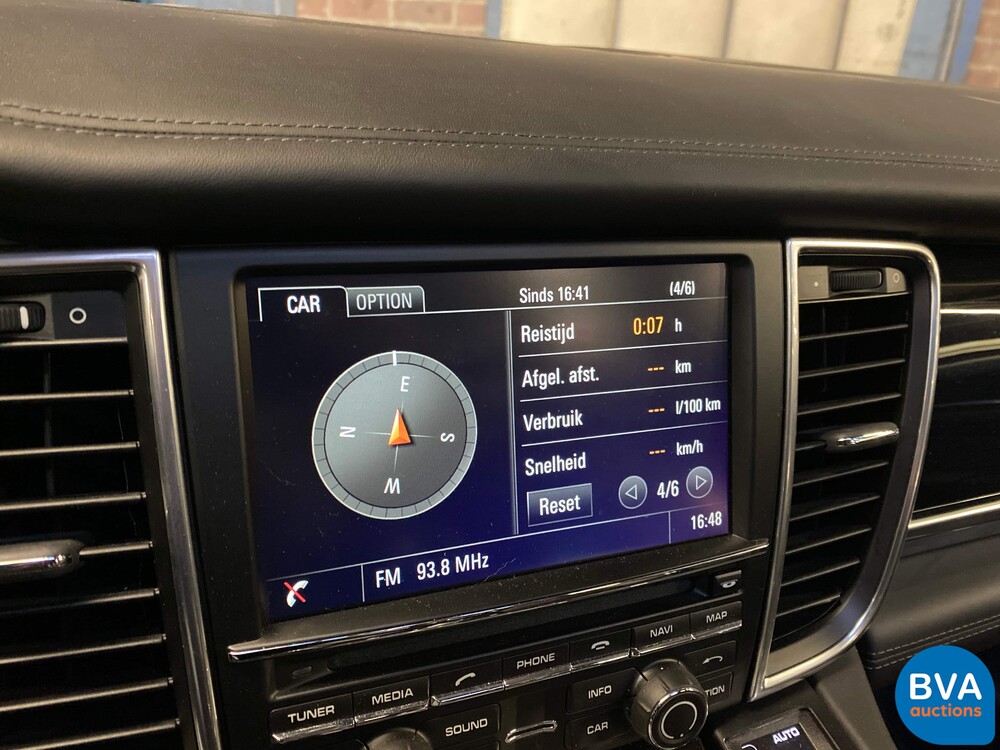 Porsche Panamera S3.0 E-Hybrid 416PS -Org.NL-2014, 2-TJN-08.