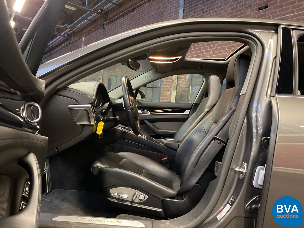 Porsche Panamera S3.0 E-Hybrid 416PS -Org.NL-2014, 2-TJN-08.