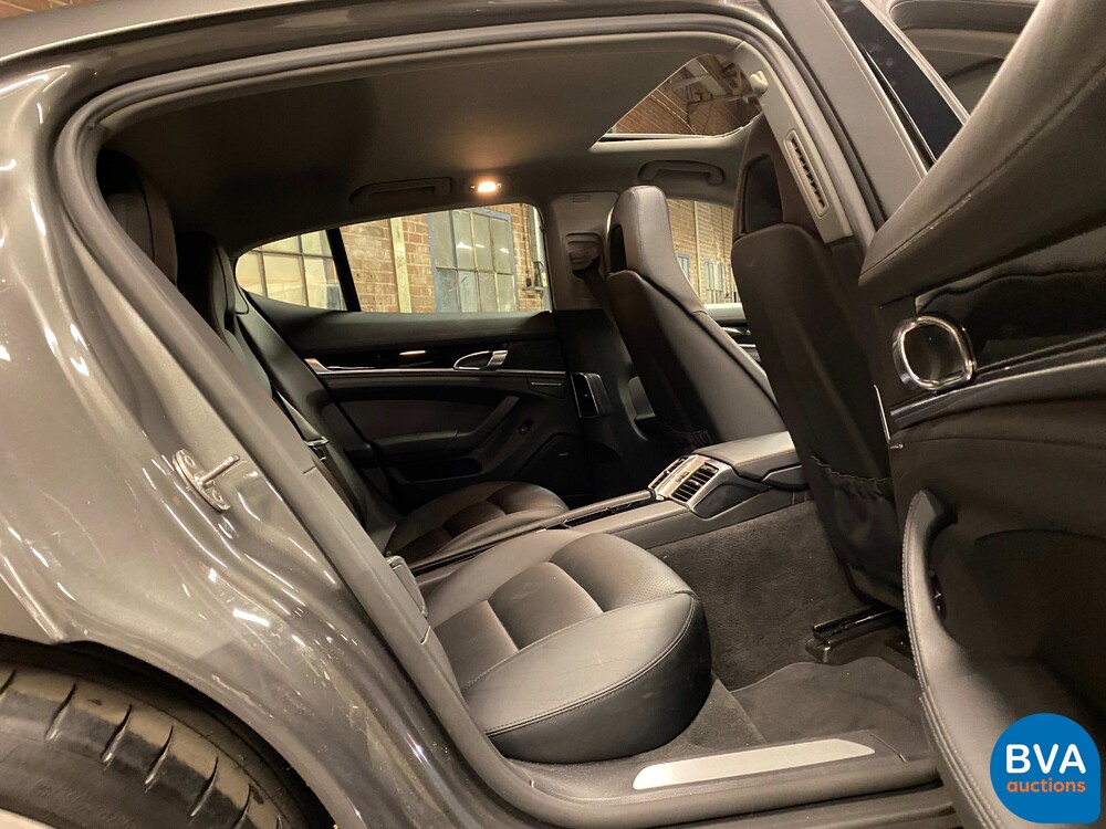 Porsche Panamera S3.0 E-Hybrid 416PS -Org.NL-2014, 2-TJN-08.