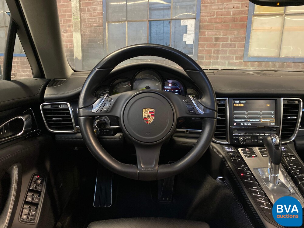 Porsche Panamera S3.0 E-Hybrid 416PS -Org.NL-2014, 2-TJN-08.
